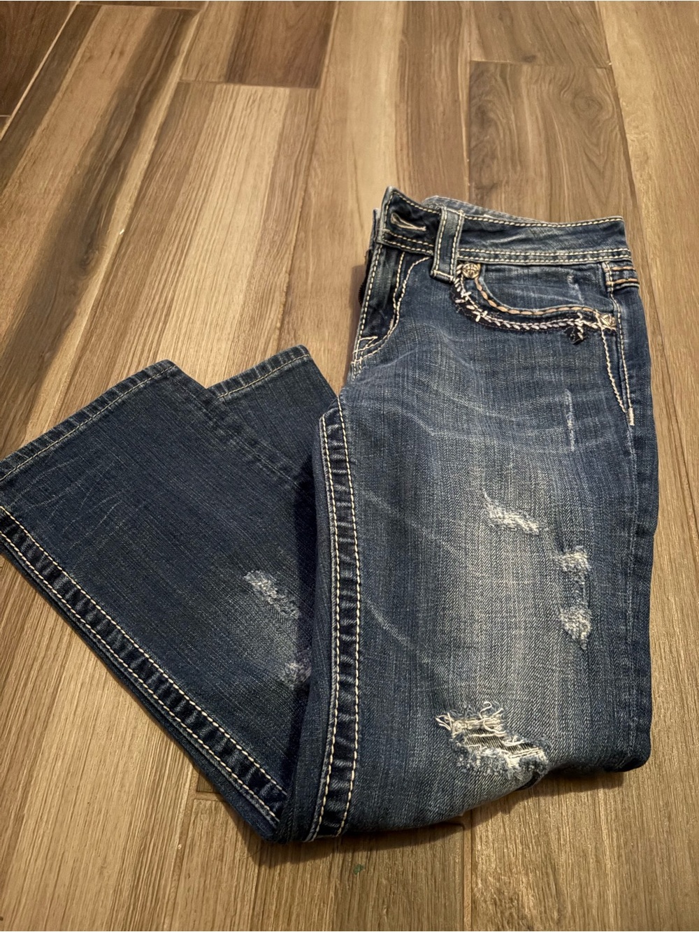 Miss Me Distressed Dark Blue Cropped Jeans